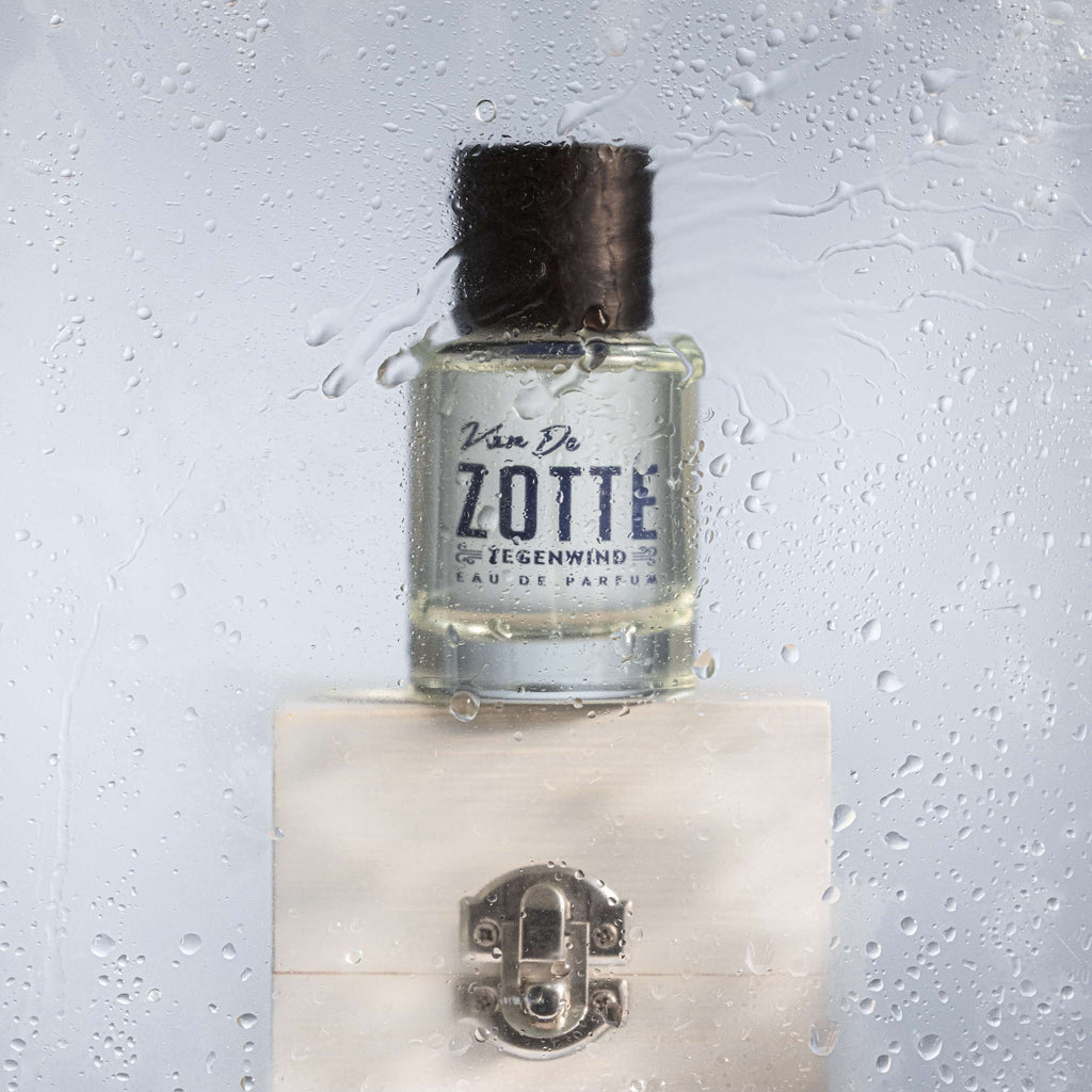 Detailfoto van Van De Zotte TEGENWIND parfumflacon